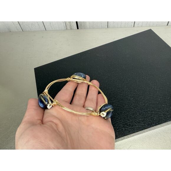 Chunky Seashell Bracelet Gold Tone Wire Wrapped Bangle Blue Shell Boho - Picture 3 of 4